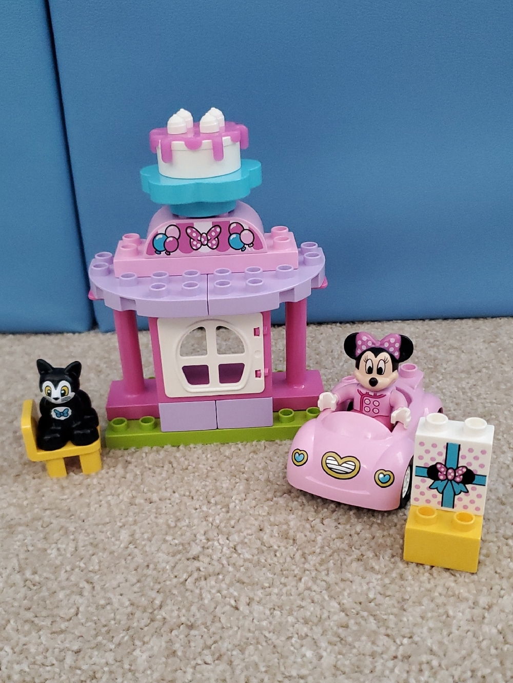 RETIRED* Duplo Lego Minnie's Birthday Party Set